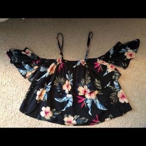 Hollister Crop top